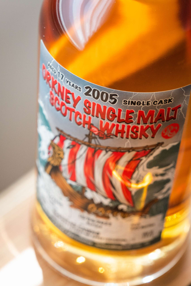 Viking Dragon Boat 2.0 - Orkney Single Malt Scotch Whisky 2005 - Image 3